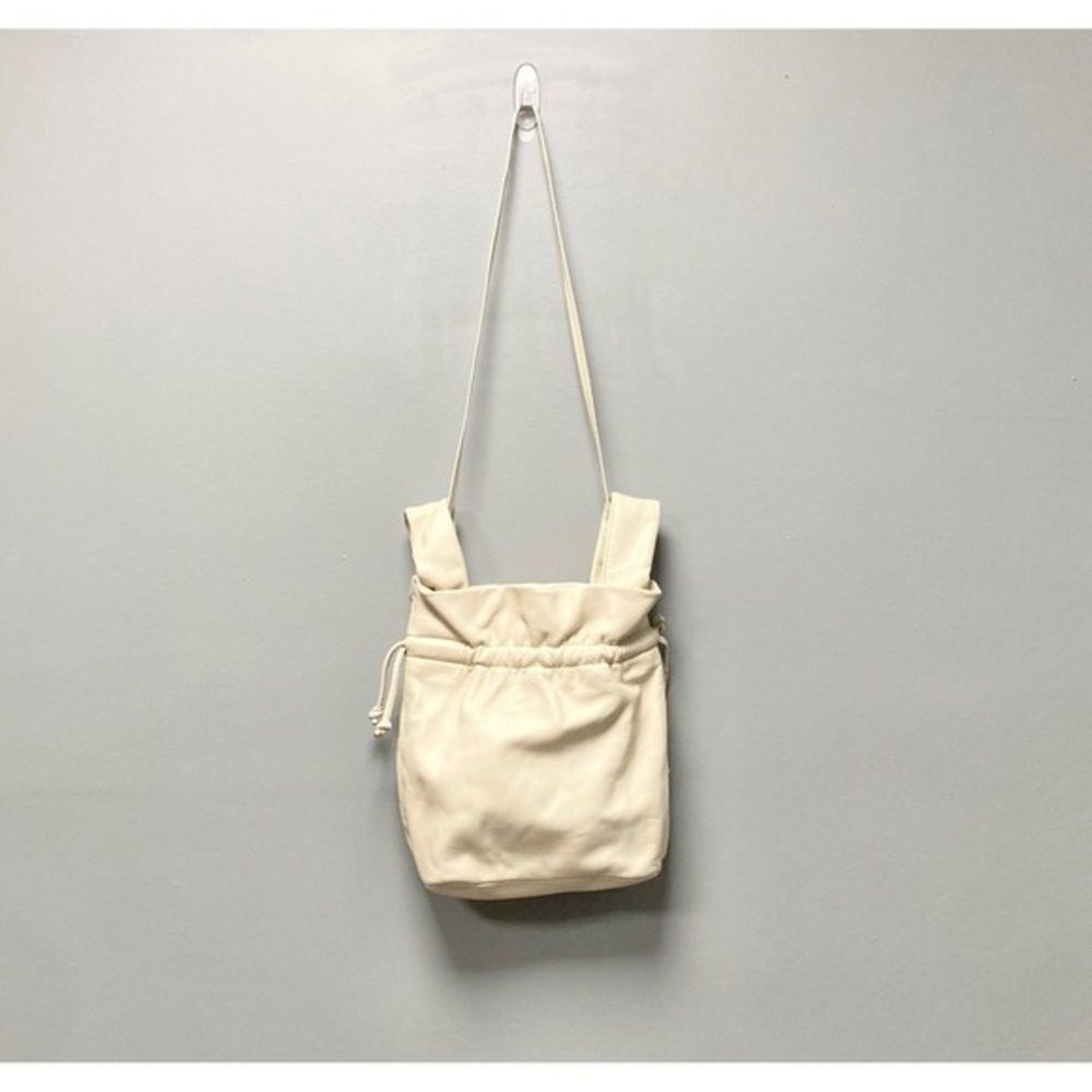 Zara Ivory Faux Leather Drawstring Bucket Bag Purse‎ Shoulder Bag Minimalist